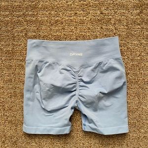 DYFNE Light Blue shorts